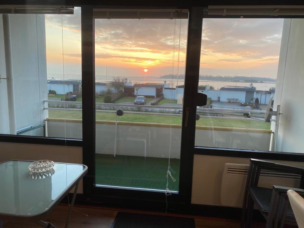 Appartement Mit Balkon Und Meerblick Fehmarn Exterior photo
