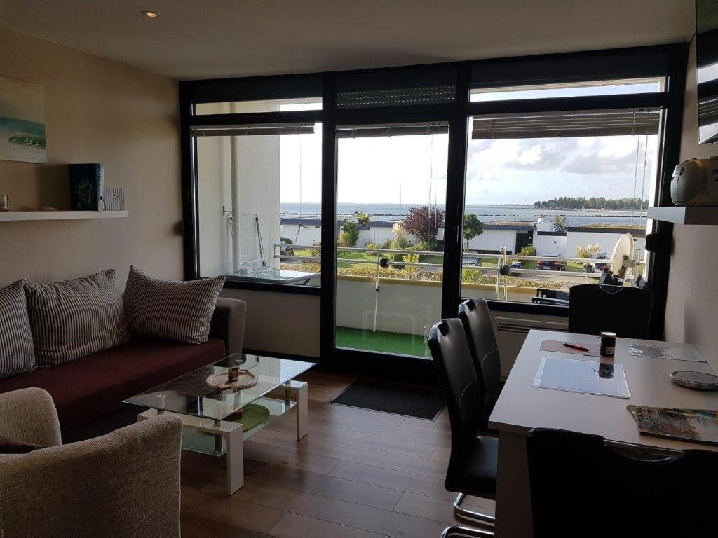 Appartement Mit Balkon Und Meerblick Fehmarn Exterior photo